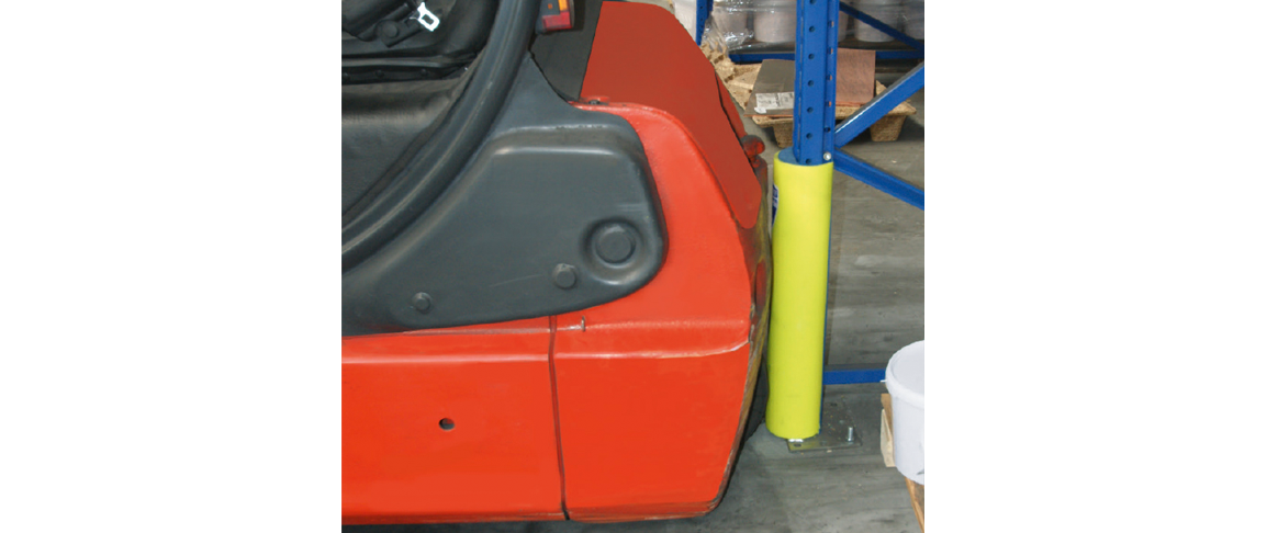 Rack-Armour_Gabelstapler